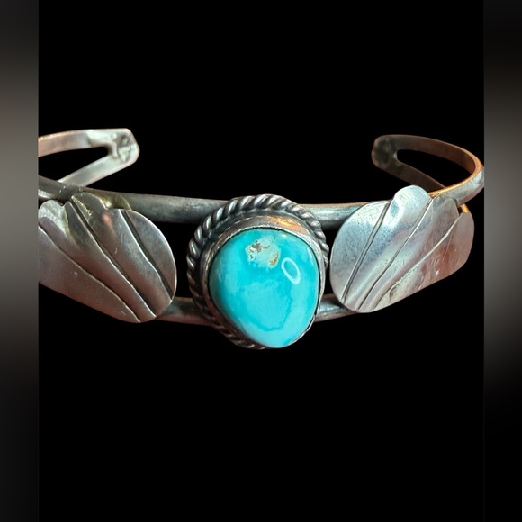 Source Unknown Jewelry - Vintage Sterling Silver Turquoise Cuff Bracelet Southwestern Feather Design
